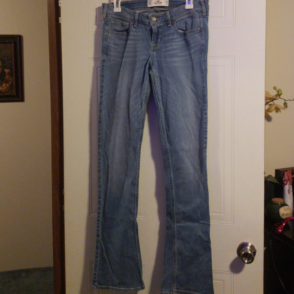 Hollister Jean's